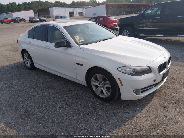 2011 Bmw 528i მანქანა იყიდება აუქციონზე, vin: WBAFR1C59BC260263, აუქციონის ნომერი: 45874780
