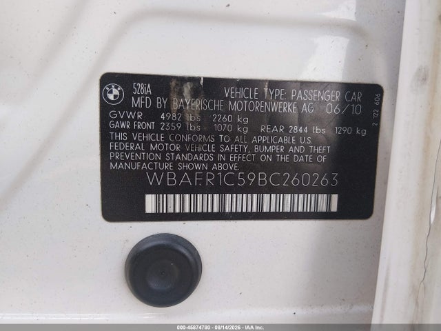 2011 Bmw 528i მანქანა იყიდება აუქციონზე, vin: WBAFR1C59BC260263, აუქციონის ნომერი: 45874780