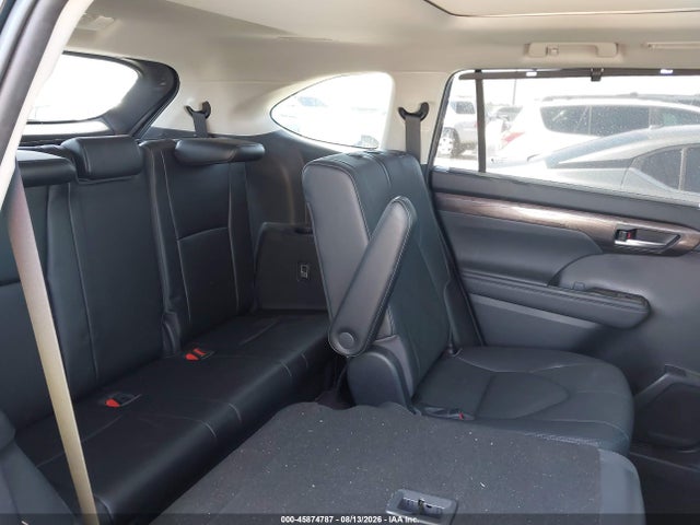 2021 Toyota Highlander Platinum მანქანა იყიდება აუქციონზე, vin: 5TDFZRAH1MS071154, აუქციონის ნომერი: 45874787