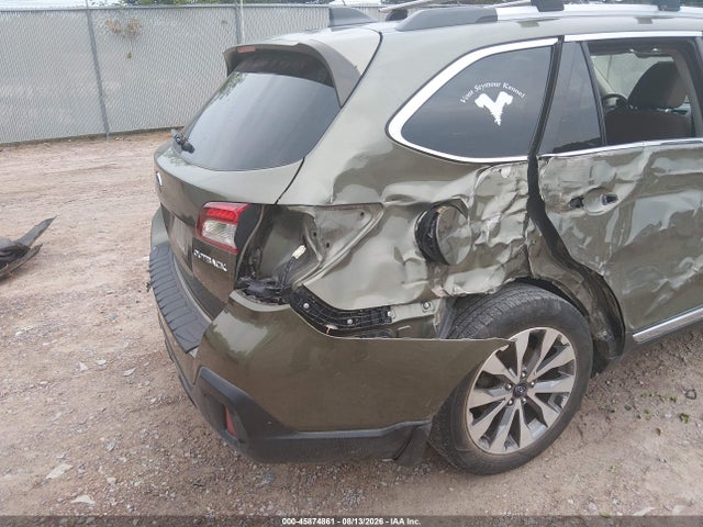 45874861 :رقم المزاد ، 4S4BSATC4J3321355 vin ، 2018 Subaru Outback 2.5i Touring مزاد بيع