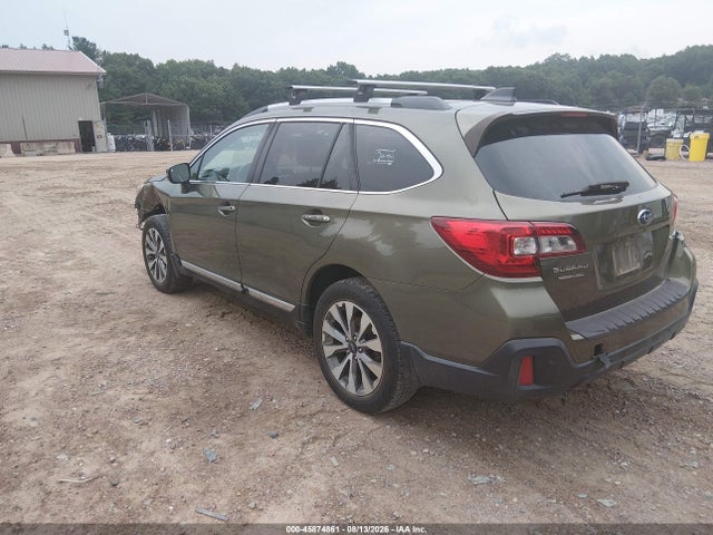 45874861 :رقم المزاد ، 4S4BSATC4J3321355 vin ، 2018 Subaru Outback 2.5i Touring مزاد بيع