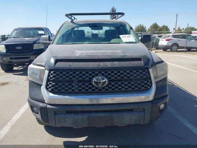 5TFUY5F14KX865992 Toyota Tundra Sr5 5.7l V8