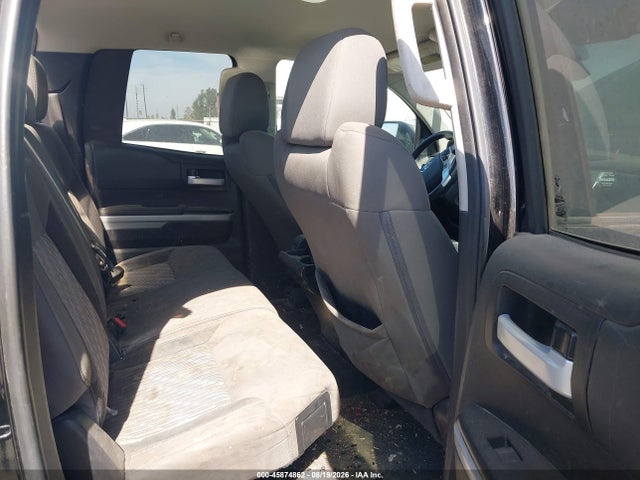 5TFUY5F14KX865992 Toyota Tundra Sr5 5.7l V8