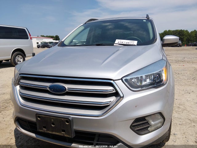 Продажа на аукционе авто 2018 Ford Escape Se, vin: 1FMCU9GD1JUD08752, номер лота: 45874877