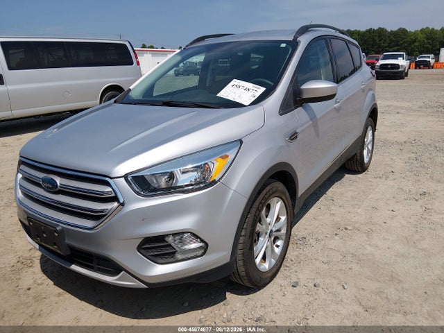Продажа на аукционе авто 2018 Ford Escape Se, vin: 1FMCU9GD1JUD08752, номер лота: 45874877