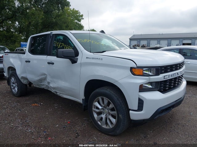 Продажа на аукционе авто 2020 Chevrolet Silverado 1500 4wd  Short Bed Custom, vin: 3GCPYBEK4LG177700, номер лота: 45874884