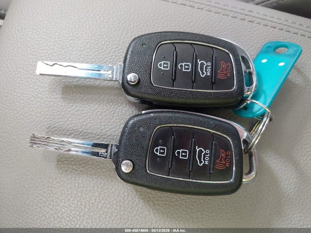 45874900 :رقم المزاد ، KM8J2CA49JU680987 vin ، 2018 Hyundai Tucson Se مزاد بيع