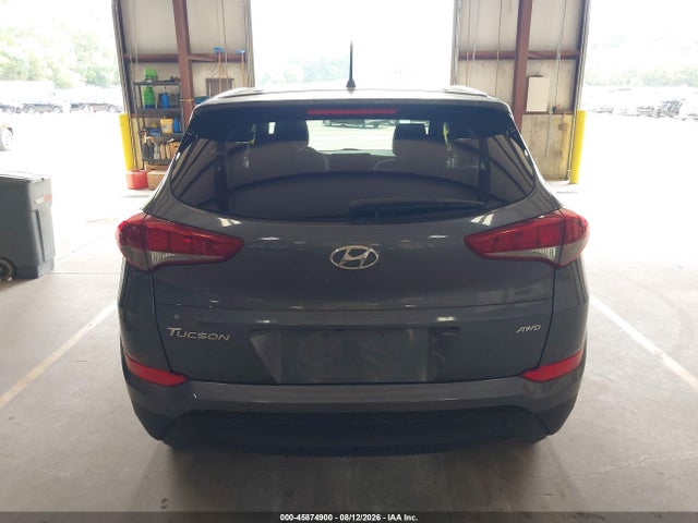 45874900 :رقم المزاد ، KM8J2CA49JU680987 vin ، 2018 Hyundai Tucson Se مزاد بيع