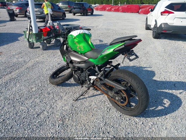Kawasaki Er500 2024 ML5ERGE14RDA08479 Image 3