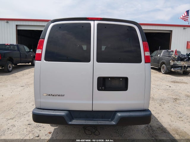 Продажа на аукционе авто 2020 Chevrolet Express Passenger Rwd 3500 Extended Wheelbase Ls, vin: 1GAZGNFP9L1235833, номер лота: 45874906