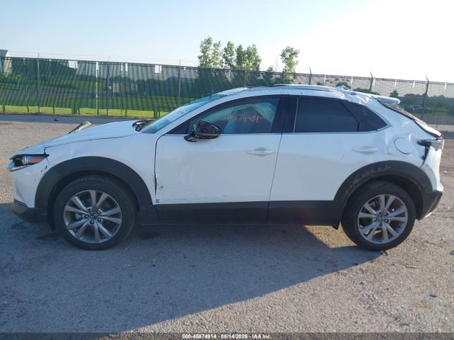 Продажа на аукционе авто 2021 Mazda Cx-30 Premium, vin: 3MVDMBDM4MM217714, номер лота: 45874914
