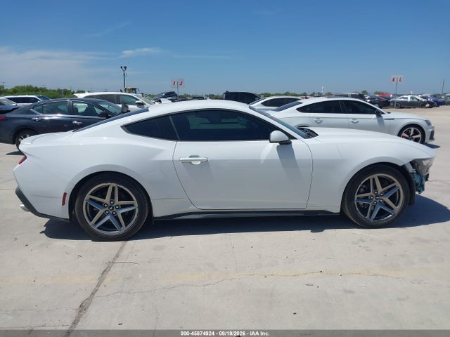 Ford Mustang Ecoboost Premium Fastback 2024 1FA6P8TH4R5145702 Image 14