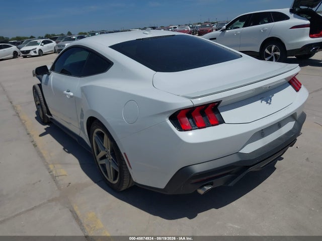 Ford Mustang Ecoboost Premium Fastback 2024 1FA6P8TH4R5145702 Image 3