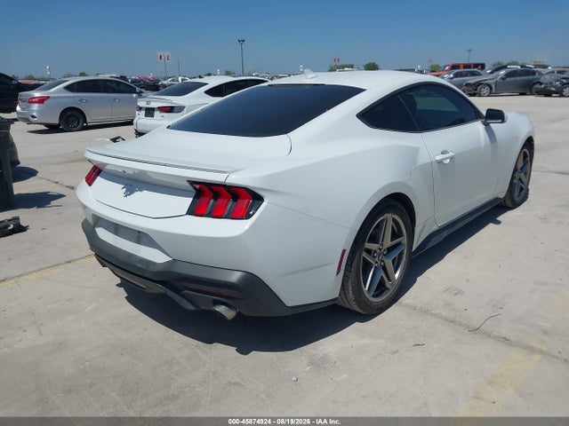 Ford Mustang Ecoboost Premium Fastback 2024 1FA6P8TH4R5145702 Image 4