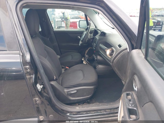 ZACCJAAT3GPD12665 Jeep Renegade Sport