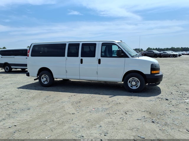 Продажа на аукционе авто 2020 Chevrolet Express Passenger Rwd 3500 Extended Wheelbase Ls, vin: 1GAZGNFG8L1253725, номер лота: 45874957