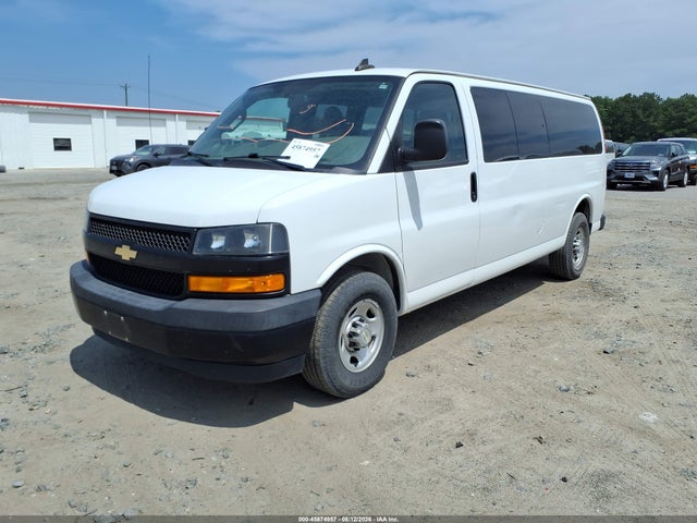 Продажа на аукционе авто 2020 Chevrolet Express Passenger Rwd 3500 Extended Wheelbase Ls, vin: 1GAZGNFG8L1253725, номер лота: 45874957