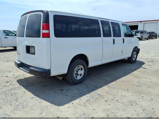 Продажа на аукционе авто 2020 Chevrolet Express Passenger Rwd 3500 Extended Wheelbase Ls, vin: 1GAZGNFG8L1253725, номер лота: 45874957