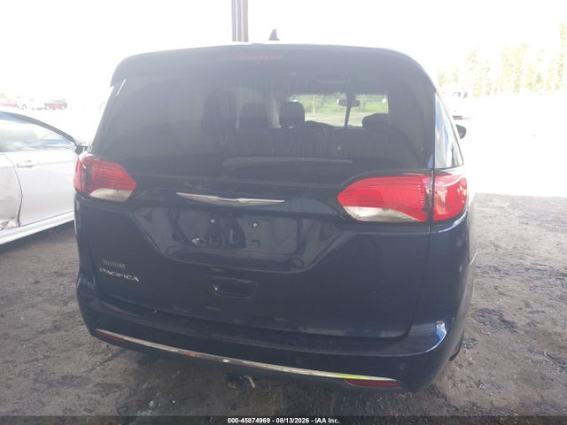 Продажа на аукционе авто 2018 Chrysler Pacifica Touring Plus, vin: 2C4RC1FG7JR108681, номер лота: 45874969