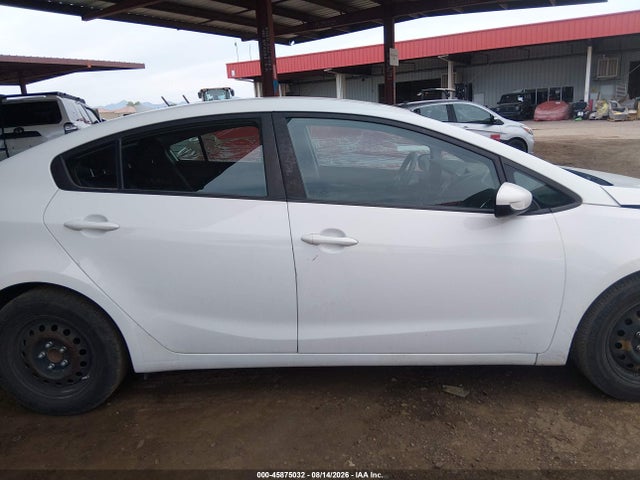 KIA FORTE LX 2017 3KPFK4A73HE067623 Image 14
