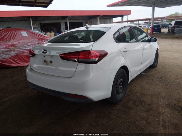 KIA FORTE LX 2017 3KPFK4A73HE067623 Image 4
