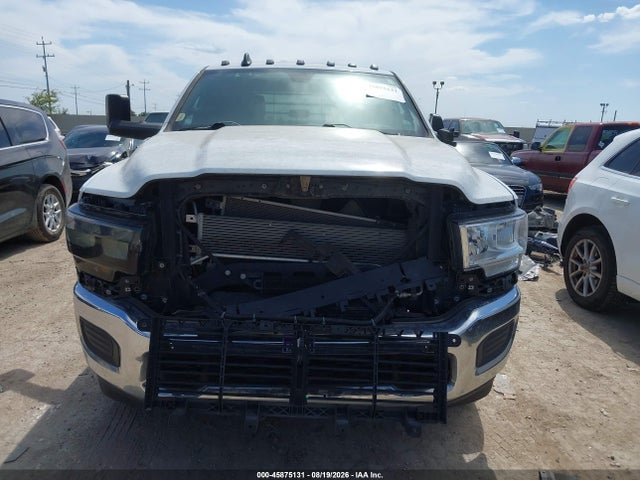 2022 Ram 3500 Chassis Tradesman/slt/laramie/limited მანქანა იყიდება აუქციონზე, vin: 3C7WRTCL6NG246368, აუქციონის ნომერი: 45875131