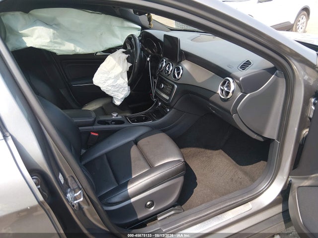 Aukcja sprzedaży 2019 Mercedes-benz Gla 250 4matic, vin: WDCTG4GB1KJ596718, numer aukcji: 45875133
