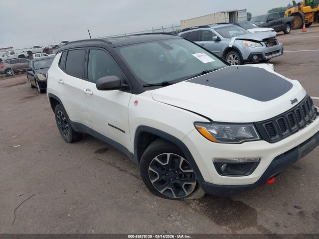 45875139 :رقم المزاد ، 3C4NJDDB4KT846496 vin ، 2019 Jeep Compass Trailhawk 4x4 مزاد بيع
