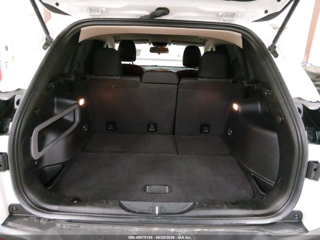 Продажа на аукционе авто 2018 Jeep Cherokee Latitude 4x4, vin: 1C4PJMCX7JD608782, номер лота: 45875150