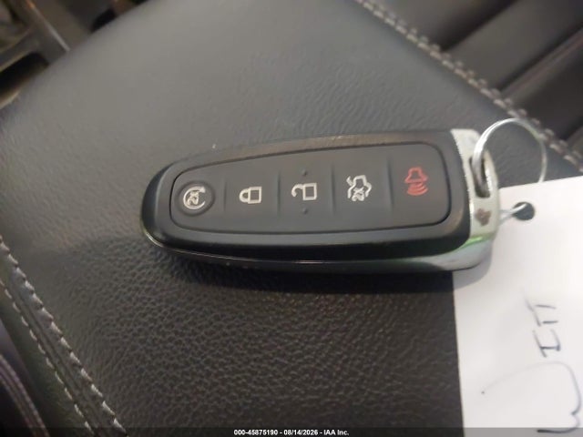 45875190 :رقم المزاد ، 1FMCU9HD0KUB76003 vin ، 2019 Ford Escape Sel مزاد بيع