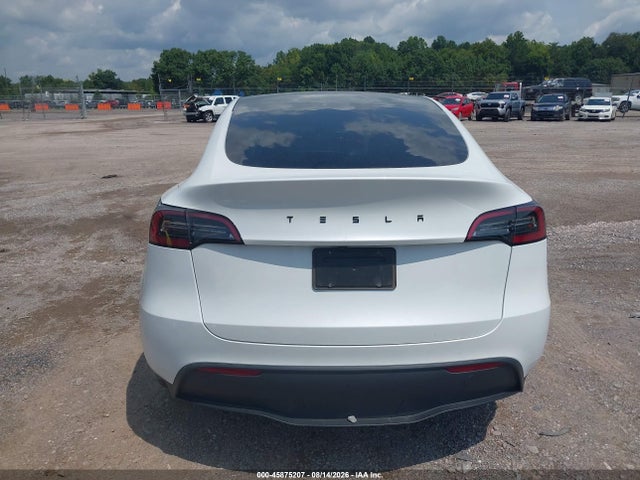 2024 Tesla Model Y Long Range Dual Motor All-wheel Drive მანქანა იყიდება აუქციონზე, vin: 7SAYGDEE6RA270598, აუქციონის ნომერი: 45875207