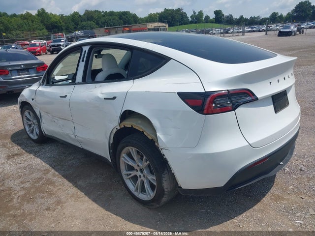 2024 Tesla Model Y Long Range Dual Motor All-wheel Drive მანქანა იყიდება აუქციონზე, vin: 7SAYGDEE6RA270598, აუქციონის ნომერი: 45875207