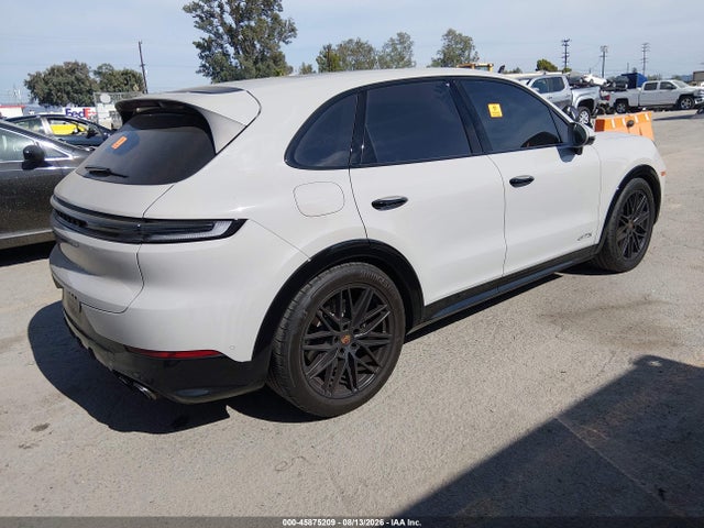 Aukcja sprzedaży 2025 Porsche Cayenne Gts, vin: WP1AG2AY8SDA24203, numer aukcji: 45875209