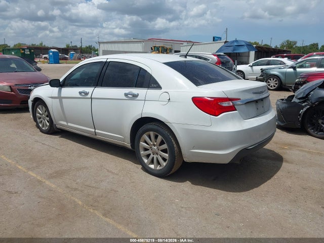 Aukcja sprzedaży 2014 Chrysler 200 Limited, vin: 1C3CCBCG1EN185604, numer aukcji: 45875219