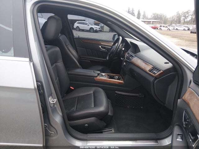 45875288 :رقم المزاد ، WDDHF5GB0BA461384 vin ، 2011 Mercedes-benz E 350 مزاد بيع