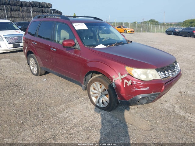 45875305 :رقم المزاد ، JF2SHADC0DH435590 vin ، 2013 Subaru Forester 2.5x Premium مزاد بيع