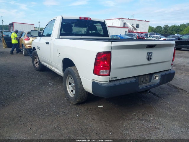 Продажа на аукционе авто 2015 Ram 1500 Tradesman, vin: 3C6JR6AG7FG522399, номер лота: 45875327