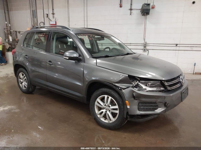 45875331 :رقم المزاد ، WVGAV7AX2GW539247 vin ، 2016 Volkswagen Tiguan S مزاد بيع