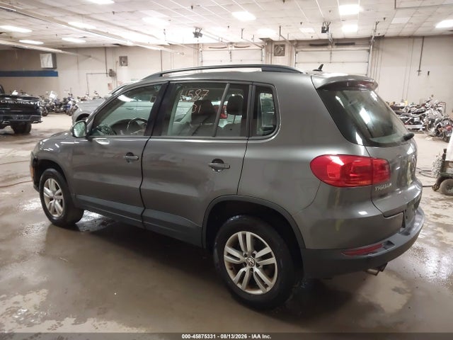 45875331 :رقم المزاد ، WVGAV7AX2GW539247 vin ، 2016 Volkswagen Tiguan S مزاد بيع
