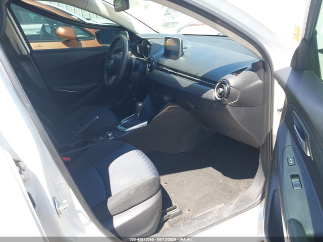 3MYDLBYV7JY329016 Toyota YARIS IA