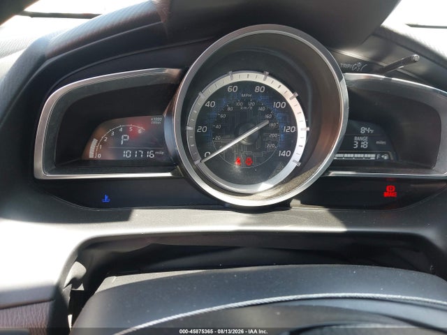 3MYDLBYV7JY329016 Toyota YARIS IA