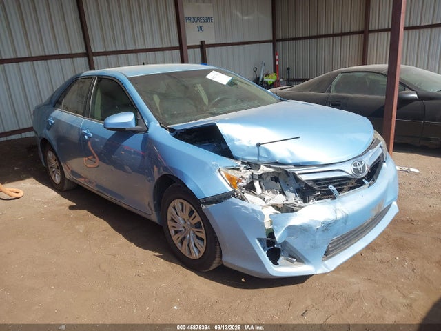 2014 Toyota Camry Le მანქანა იყიდება აუქციონზე, vin: 4T4BF1FK1ER354682, აუქციონის ნომერი: 45875394
