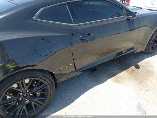 Продажа на аукционе авто 2021 Chevrolet Camaro Rwd  Zl1, vin: 1G1FK1R66M0126587, номер лота: 45875410