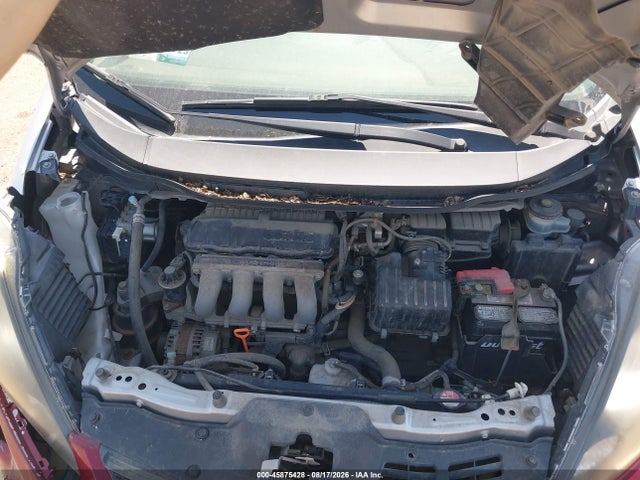 45875428 :رقم المزاد ، JHMGE8G38DC007621 vin ، 2013 Honda Fit مزاد بيع