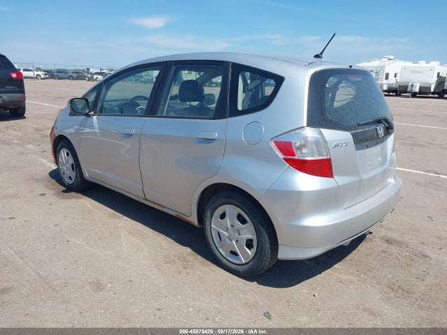 45875428 :رقم المزاد ، JHMGE8G38DC007621 vin ، 2013 Honda Fit مزاد بيع