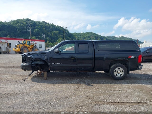 2011 Chevrolet Silverado 1500 Lt მანქანა იყიდება აუქციონზე, vin: 1GCRKSE32BZ257014, აუქციონის ნომერი: 45875439