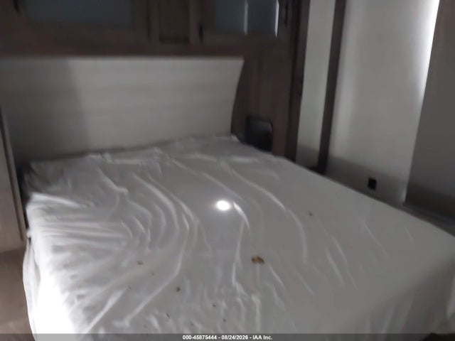 Продажа на аукционе авто 2021 Forest River Travel Trlr, vin: 4X4TSMB21MA328180, номер лота: 45875444