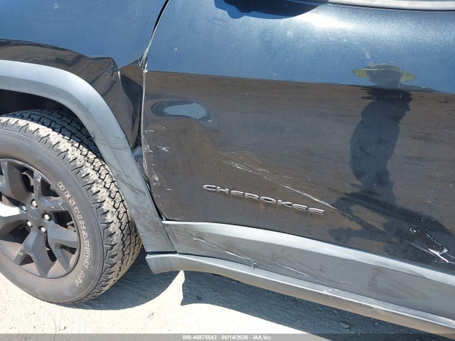 2014 Jeep Cherokee Trailhawk მანქანა იყიდება აუქციონზე, vin: 1C4PJMBS3EW239774, აუქციონის ნომერი: 45875542