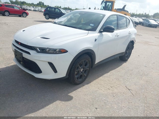 2025 Dodge Hornet Gt Awd მანქანა იყიდება აუქციონზე, vin: ZACNDFAN6S3A45679, აუქციონის ნომერი: 45875547