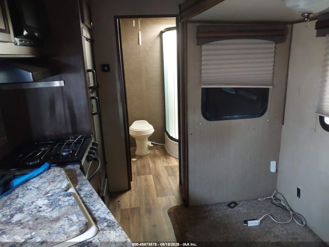 Cruiser Mpg Ultra Lite 2017 5RXHB2724H2322525 Image 5